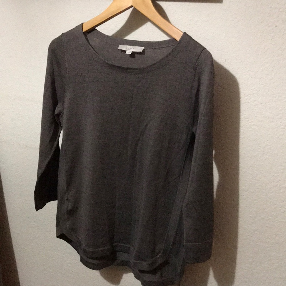 Ann Taylor Loft sweater sz Small